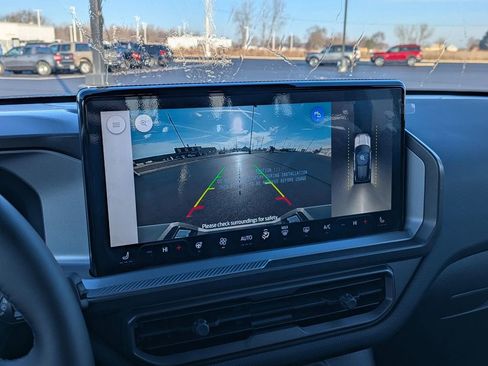 New 2025 Ford Bronco Sport Outer Banks w/ Outer Banks Tech Package+ AWD/4WD image 14