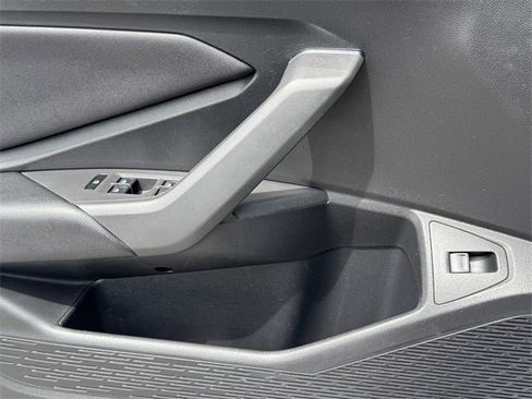 Used 2019 Volkswagen Jetta SEL Premium image 16