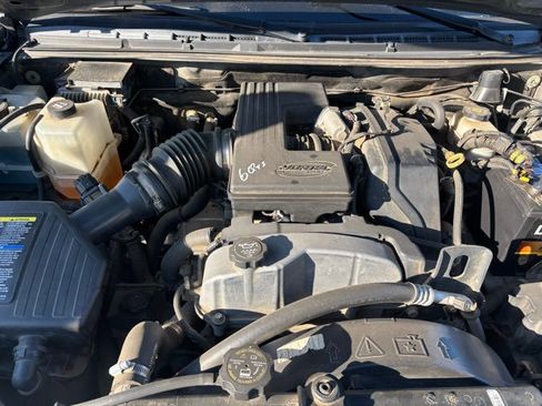 Used 2009 GMC Canyon SLE image 16