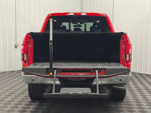 Used 2018 Ford F150 Lariat w/ Equipment Group 502A Luxury AWD/4WD image 30