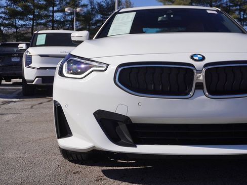 Used 2023 BMW 230i xDrive 230i xDrive w/ Premium Package image 15