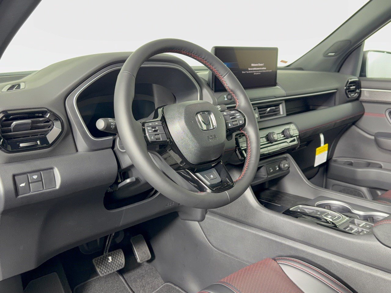 New 2026 Honda Pilot Black Edition image 4