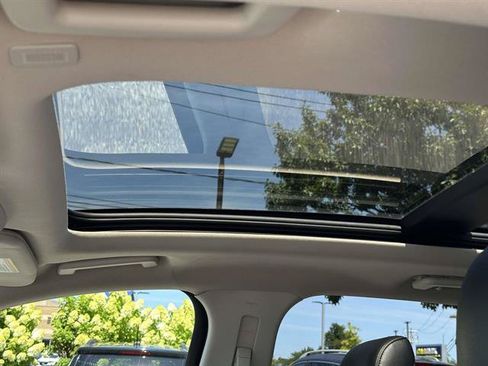 Used 2022 Ford Edge SEL w/ Convenience Package AWD/4WD image 15