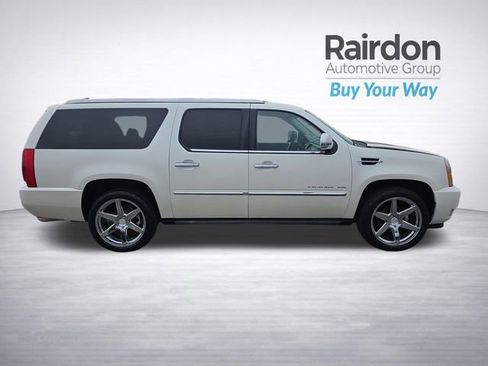 Used 2010 Cadillac Escalade ESV Premium AWD/4WD image 8