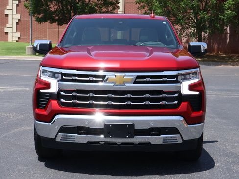 Used 2024 Chevrolet Silverado 1500 LTZ w/ LTZ Premium Package AWD/4WD image 31