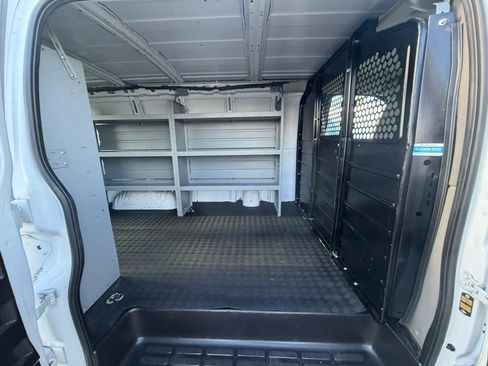 Used 2020 GMC Savana 2500 w/ Driver Convenience Package image 15