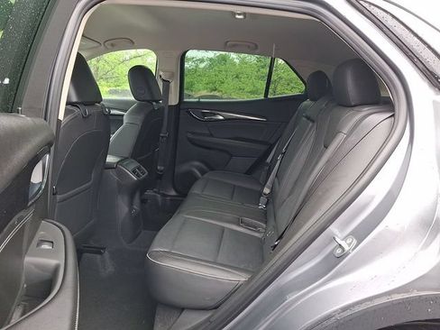 Certified 2022 Buick Envision Essence w/ Safety Package FWD image 22