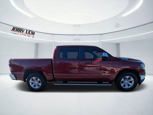 Used 2023 RAM 1500 Laramie AWD/4WD image 2