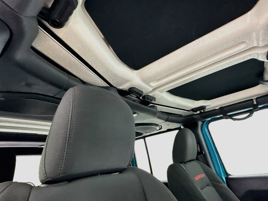 Used 2020 Jeep Wrangler Unlimited Rubicon AWD/4WD image 17