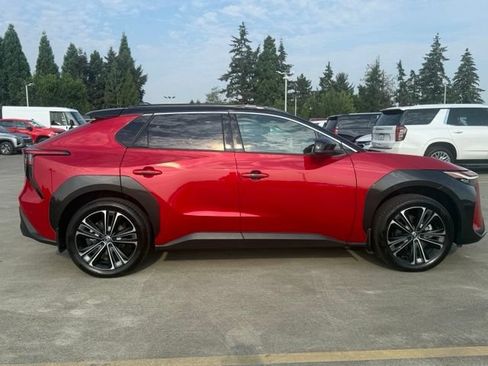 Used 2024 Toyota bZ4X AWD w/ Weather Package image 9