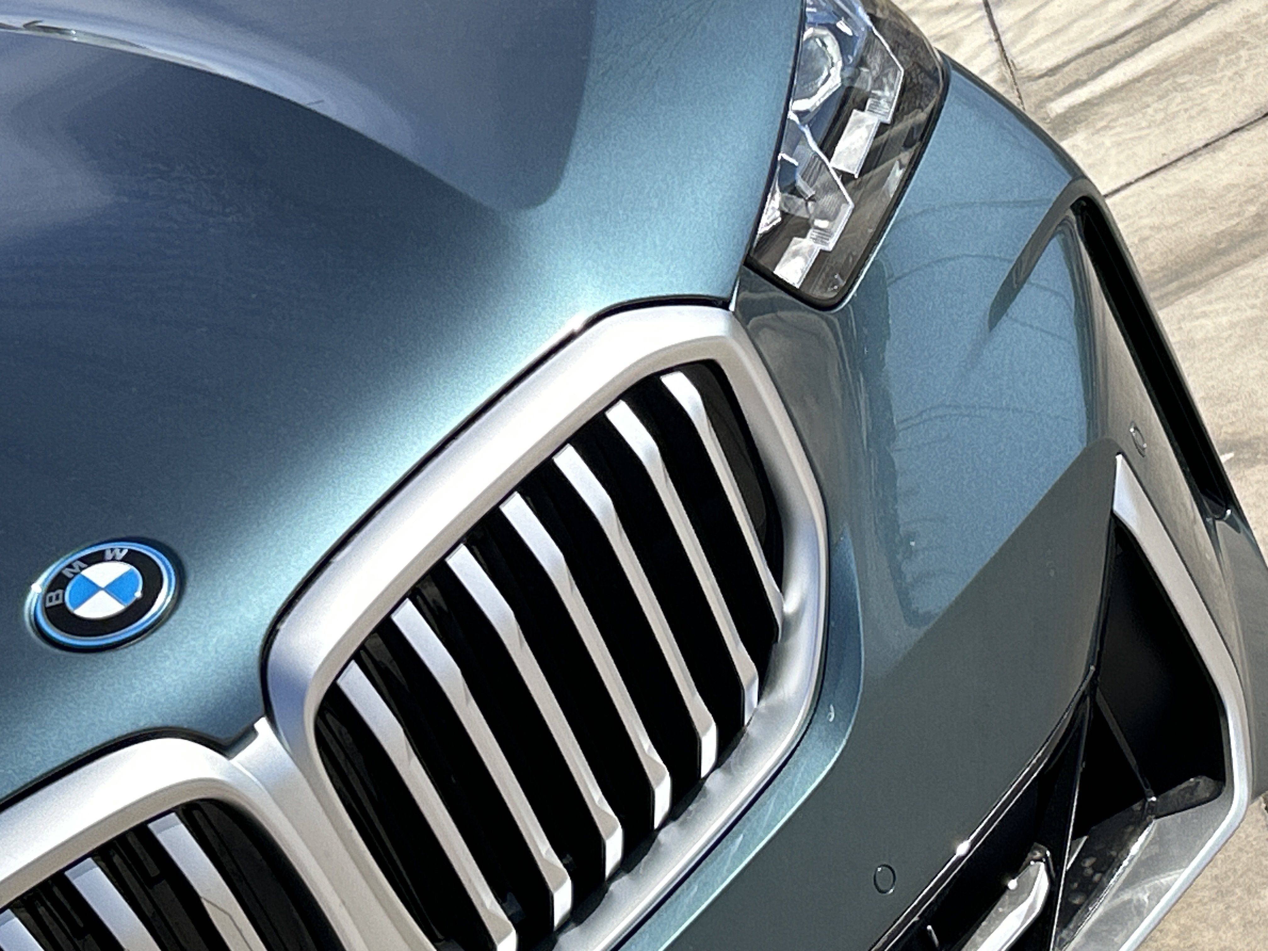 Used 2026 BMW X5 xDrive50e AWD/4WD image 8