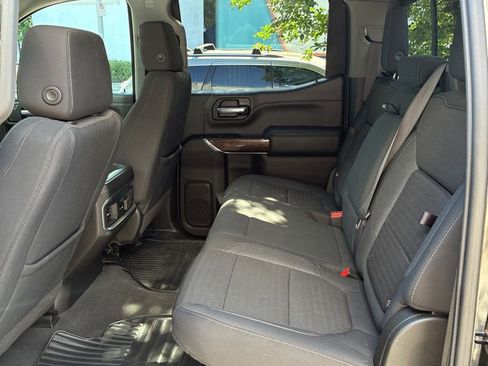 Used 2022 GMC Sierra 1500 Elevation w/ Preferred Package AWD/4WD image 18