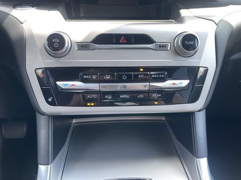 Certified 2024 Ford Explorer XLT w/ Equipment Group 202A AWD/4WD image 45