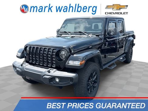 Used 2022 Jeep Gladiator Sport AWD/4WD image 1