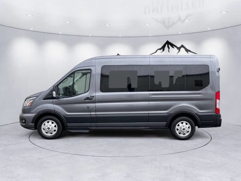 Used 2023 Ford Transit 350 XLT image 3