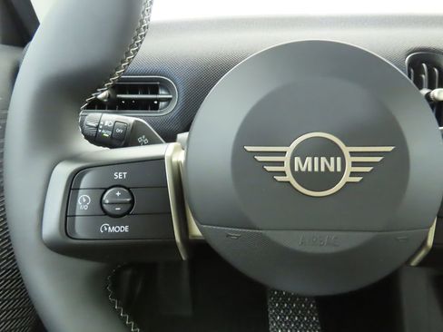 New 2026 MINI Cooper S image 12