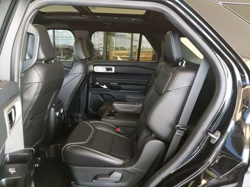 Used 2024 Ford Explorer ST w/ Equipment Group 401A AWD/4WD image 14