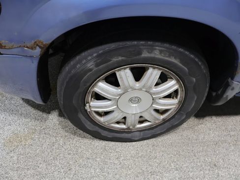 Used 2007 Chrysler Town & Country Touring w/ Leather Interior Group FWD image 9