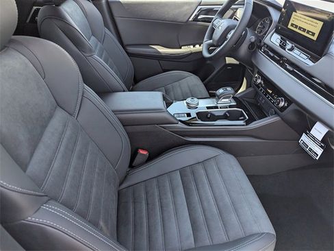 New 2025 Mitsubishi Outlander Trail Edition image 7