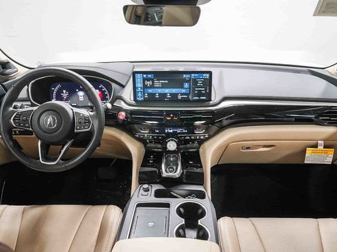 Used 2025 Acura MDX FWD w/ Technology Package image 11