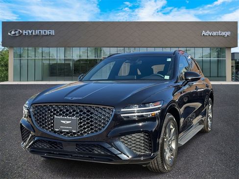 Used 2024 Genesis GV70 3.5T Sport image 4