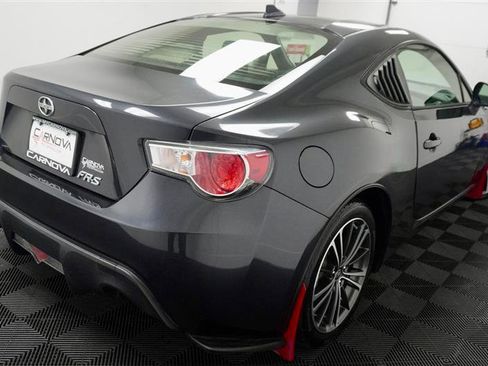 Used 2015 Scion FR-S image 7