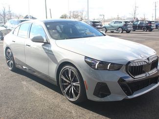 Used 2026 BMW 530i xDrive w/ Executive Package AWD/4WD video 1