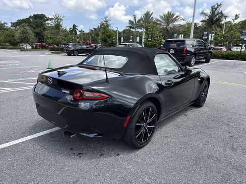 New 2026 MAZDA MX-5 Miata Grand Touring RWD image 3