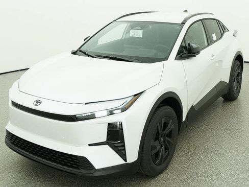 New 2026 Toyota C-HR AWD/4WD image 4