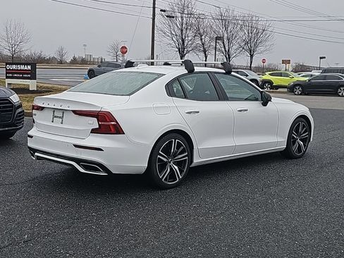 Used 2022 Volvo S60 T8 R-Design Expression w/ Premium Package image 12