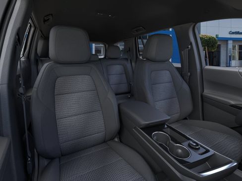 New 2027 Chevrolet Equinox LT FWD image 17