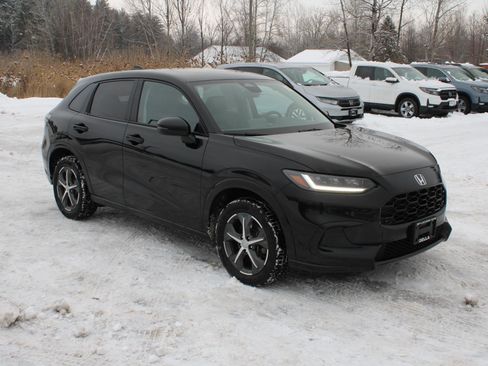 Used 2024 Honda HR-V EX-L image 3