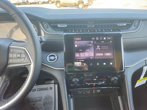 New 2026 Jeep Grand Cherokee Laredo X RWD image 17