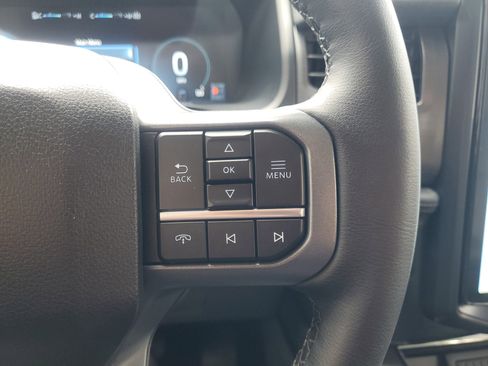 Used 2025 Ford F150 Lightning Flash image 23