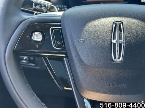 Used 2023 Lincoln Corsair AWD w/ Equipment Group 101A image 23