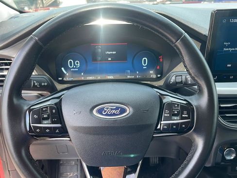 Used 2024 Ford Escape Platinum AWD/4WD image 22