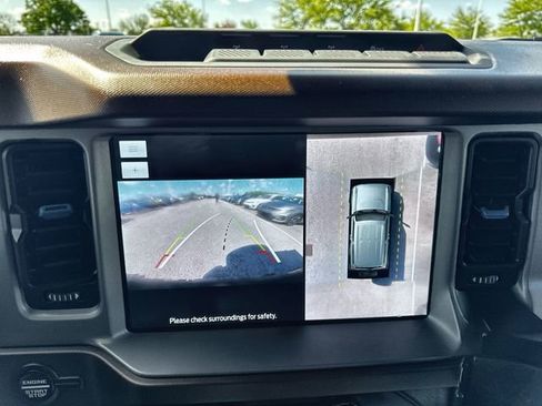 Used 2023 Ford Bronco Outer Banks w/ Sasquatch Package AWD/4WD image 15