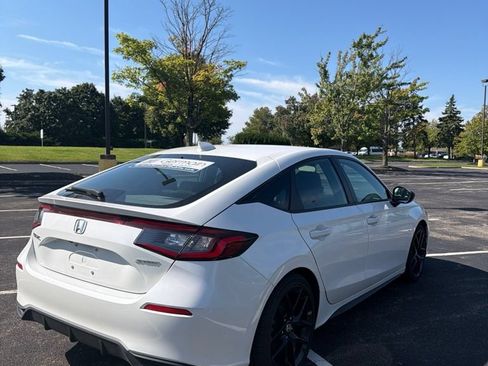 Used 2025 Honda Civic Sport image 6