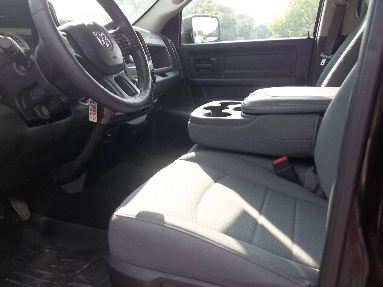 Used 2018 RAM 1500 Express w/ Wheel & Sound Group AWD/4WD image 7