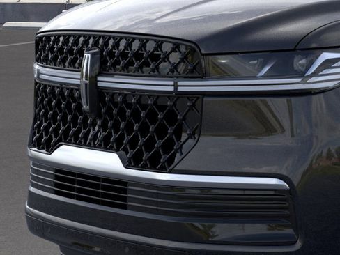 New 2026 Lincoln Navigator L Reserve w/ Jet Appearance Package image 16