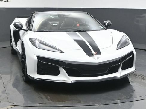 Used 2027 Chevrolet Corvette Grand Sport w/ Stealth Interior Trim Package RWD image 51