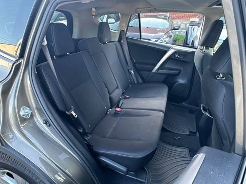 Used 2015 Toyota RAV4 XLE AWD/4WD image 21