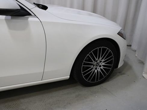 Used 2024 Mercedes-Benz C 300 4MATIC Sedan image 34