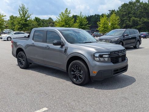 Used 2024 Ford Maverick Lariat w/ Black Appearance Package AWD/4WD image 3