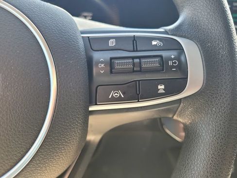 Used 2025 Kia K5 LXS FWD image 26