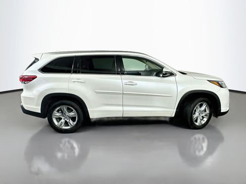 Used 2017 Toyota Highlander Limited FWD image 8