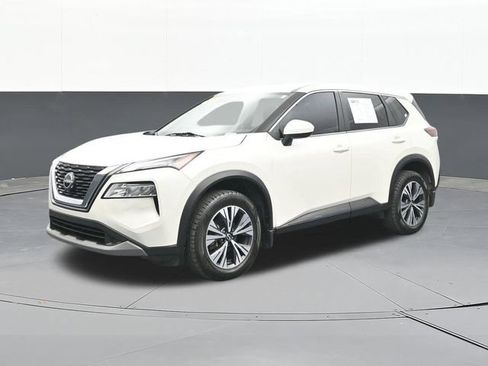 Used 2023 Nissan Rogue SV FWD image 4