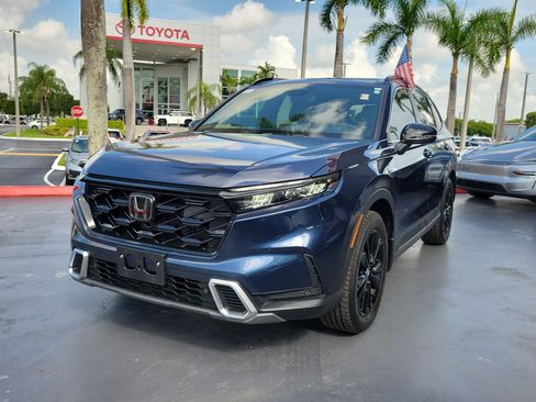 Used 2025 Honda CR-V Sport Touring image 6