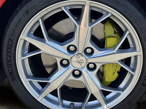 Used 2020 Chevrolet Corvette Stingray Premium Cpe w/ 3LT Preferred Equipment Group image 39