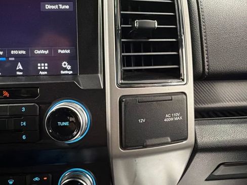Used 2019 Ford F150 Lariat w/ Equipment Group 502A Luxury AWD/4WD image 33